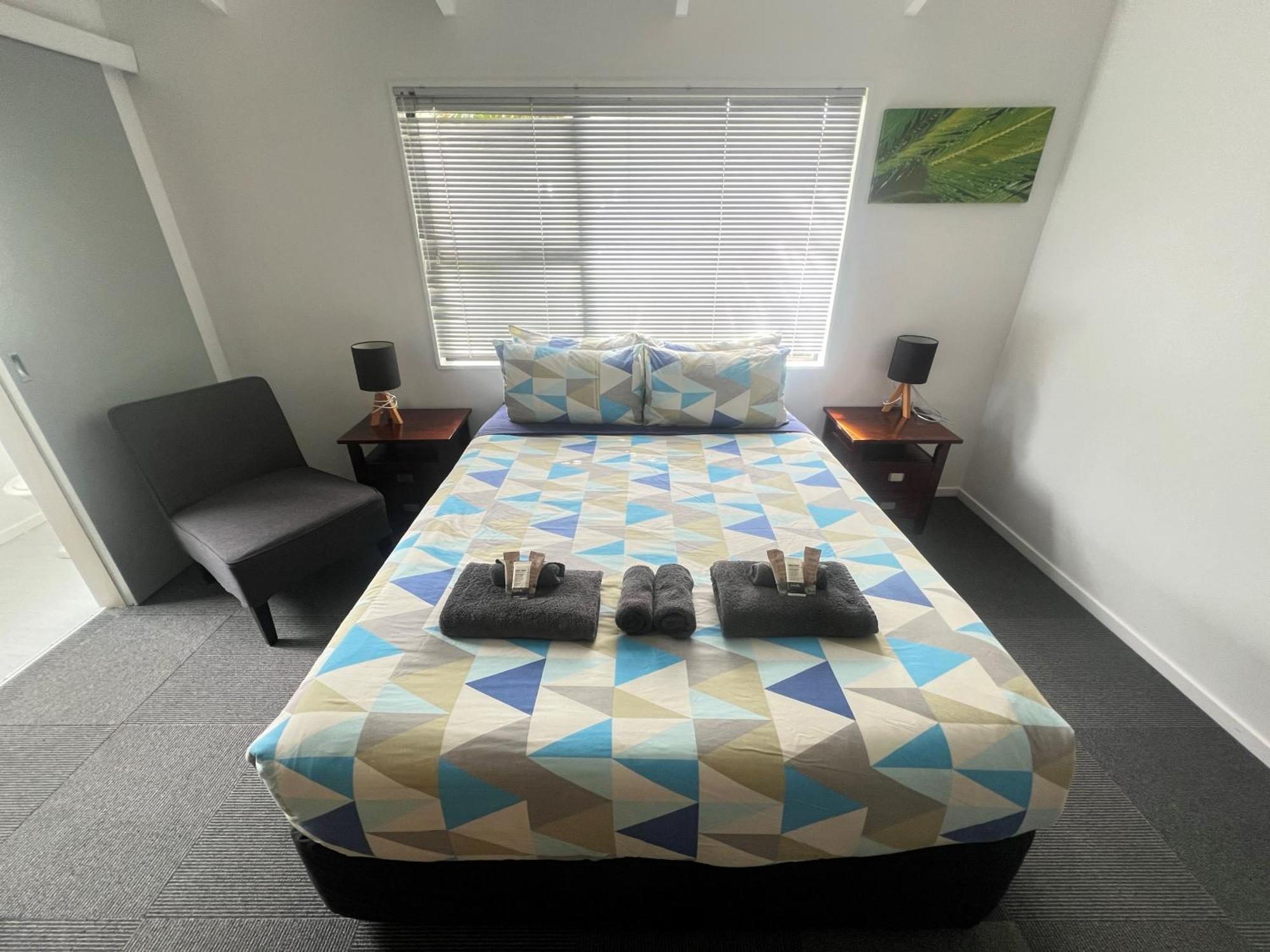 Waiheke Backpackers Hostel Onetangi Exterior photo