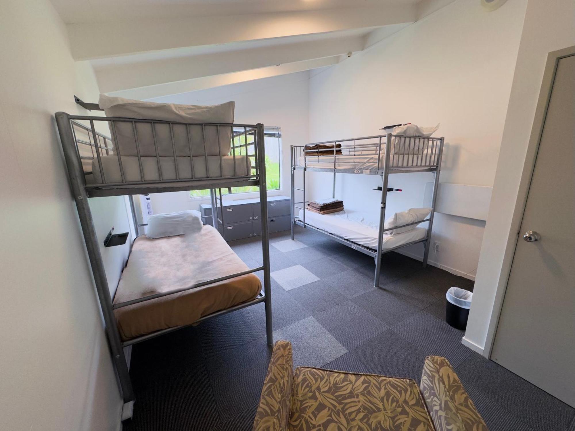 Waiheke Backpackers Hostel Onetangi Exterior photo