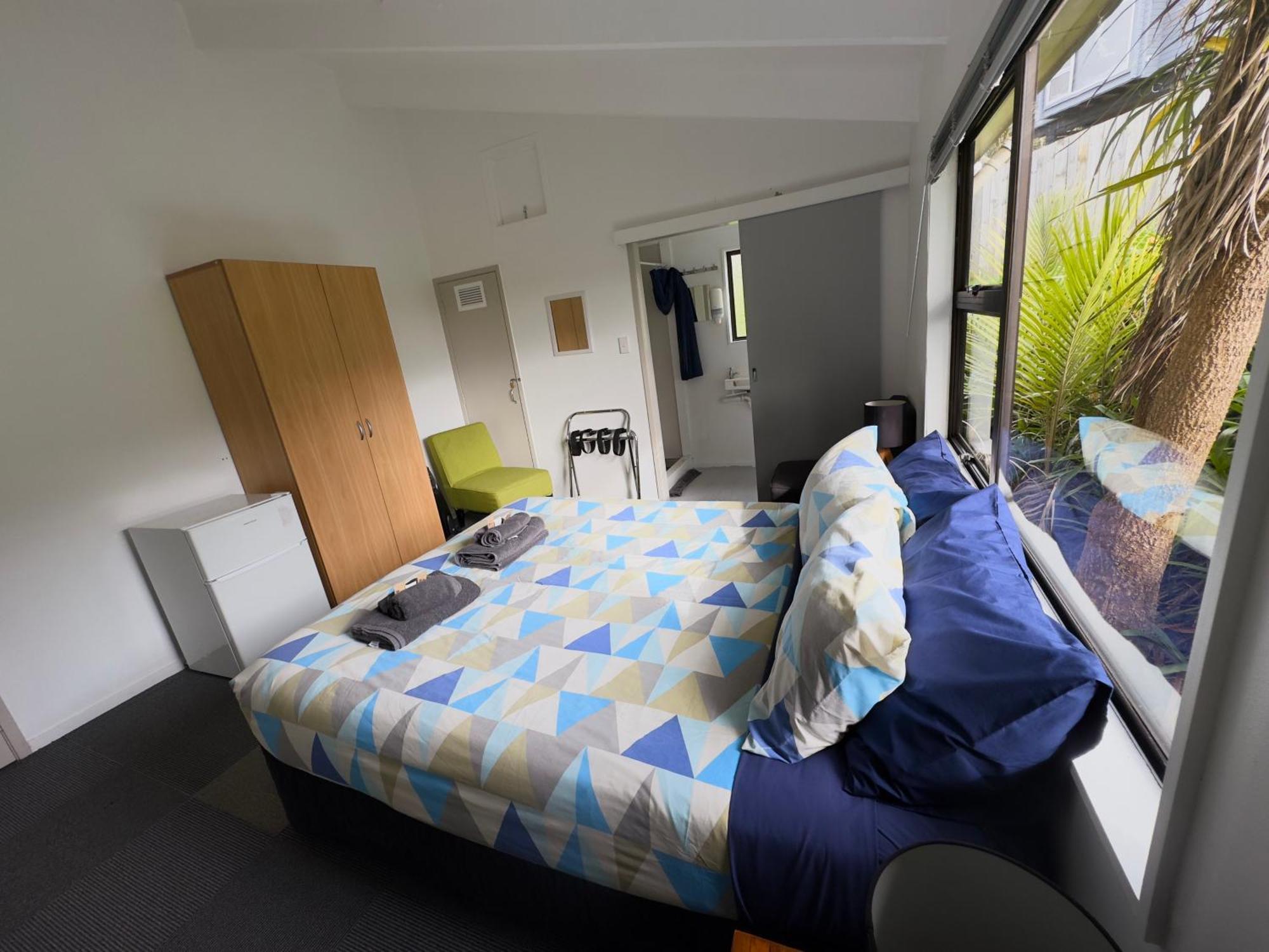 Waiheke Backpackers Hostel Onetangi Exterior photo