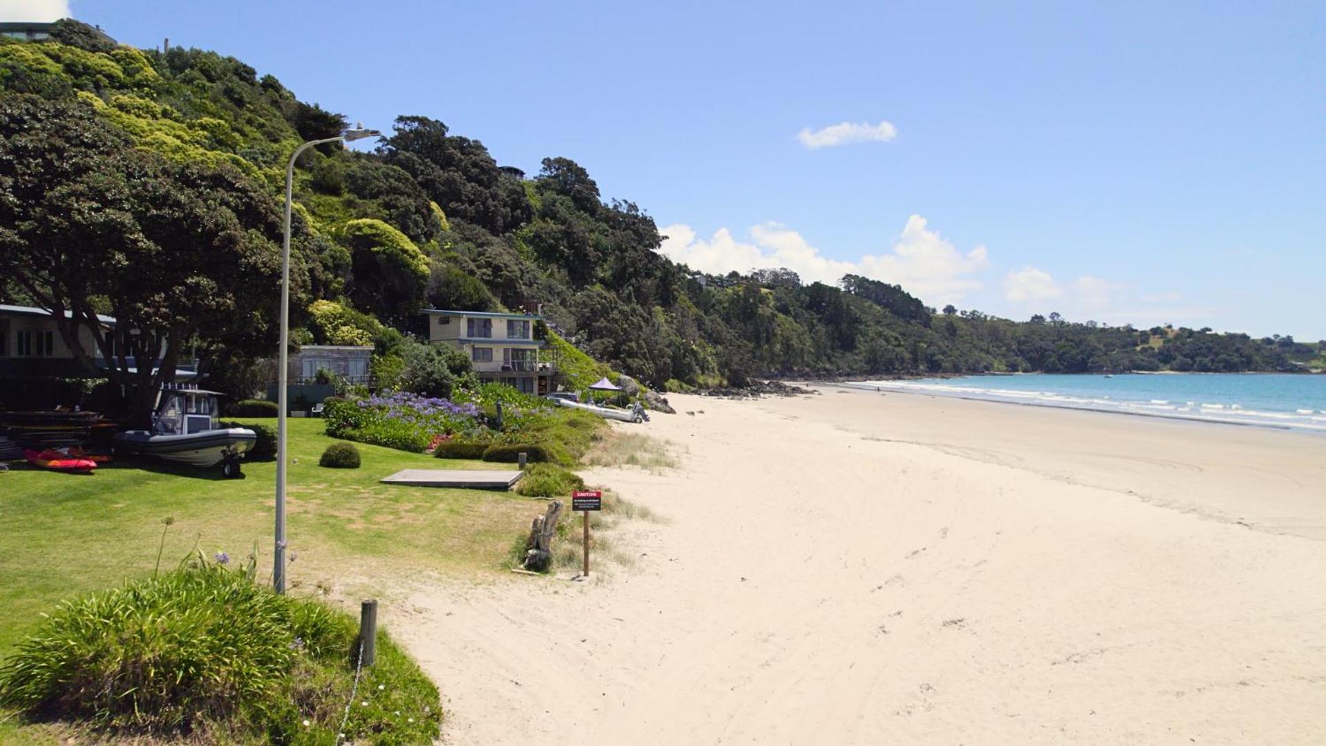 Waiheke Backpackers Hostel Onetangi Exterior photo